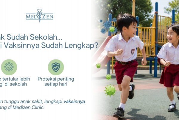 Anak usia sekolah dasar menerima vaksinasi yang dianjurkan di Medizen Clinic Jakarta Selatan